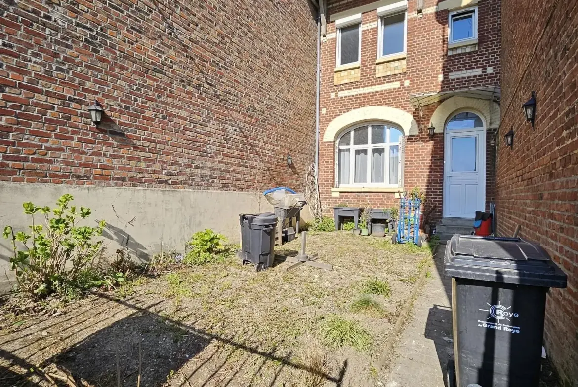 Maison de ville mitoyenne de 65 m² à Montdidier, parfait investissement ou premier achat 