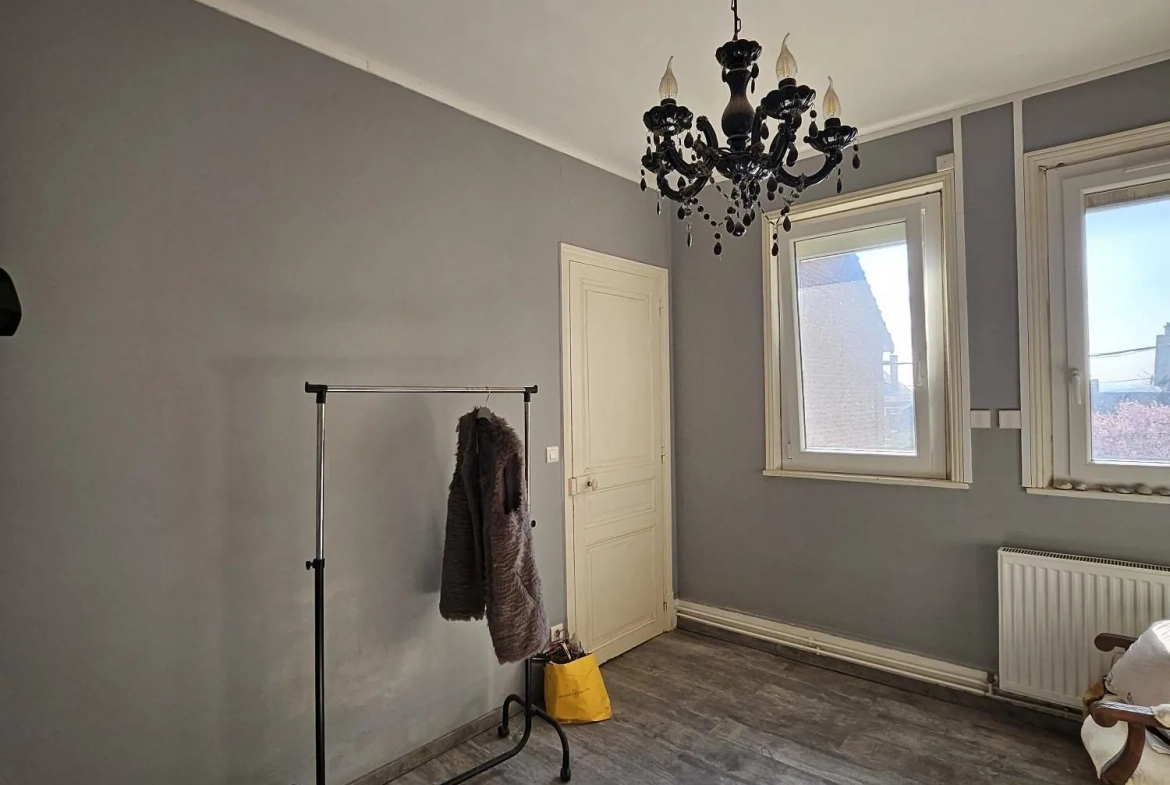 Maison de ville mitoyenne de 65 m² à Montdidier, parfait investissement ou premier achat 