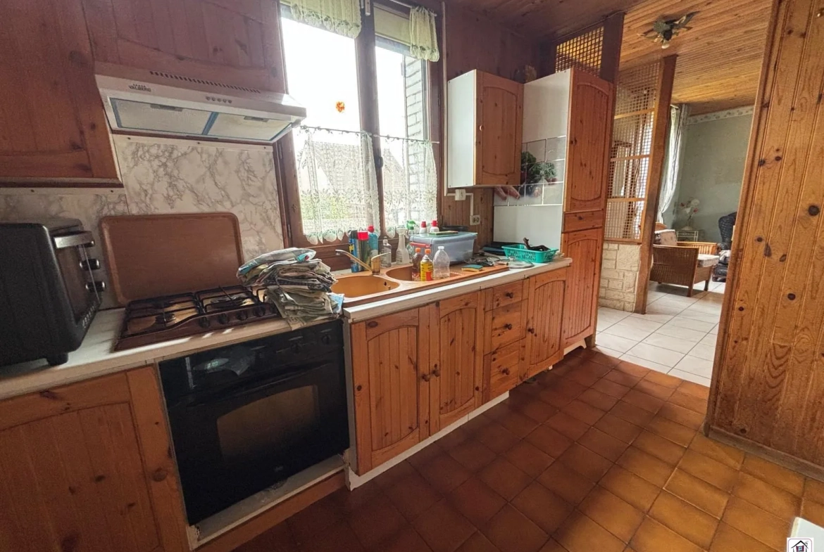 Maison à vendre à Villers-Saint-Paul avec jardin et cave 