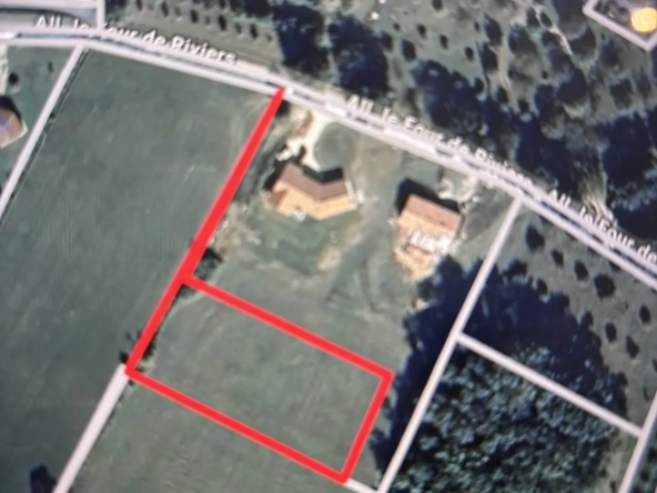 Terrain constructible à vendre à Négrondes, proximité Périgueux et Sorges