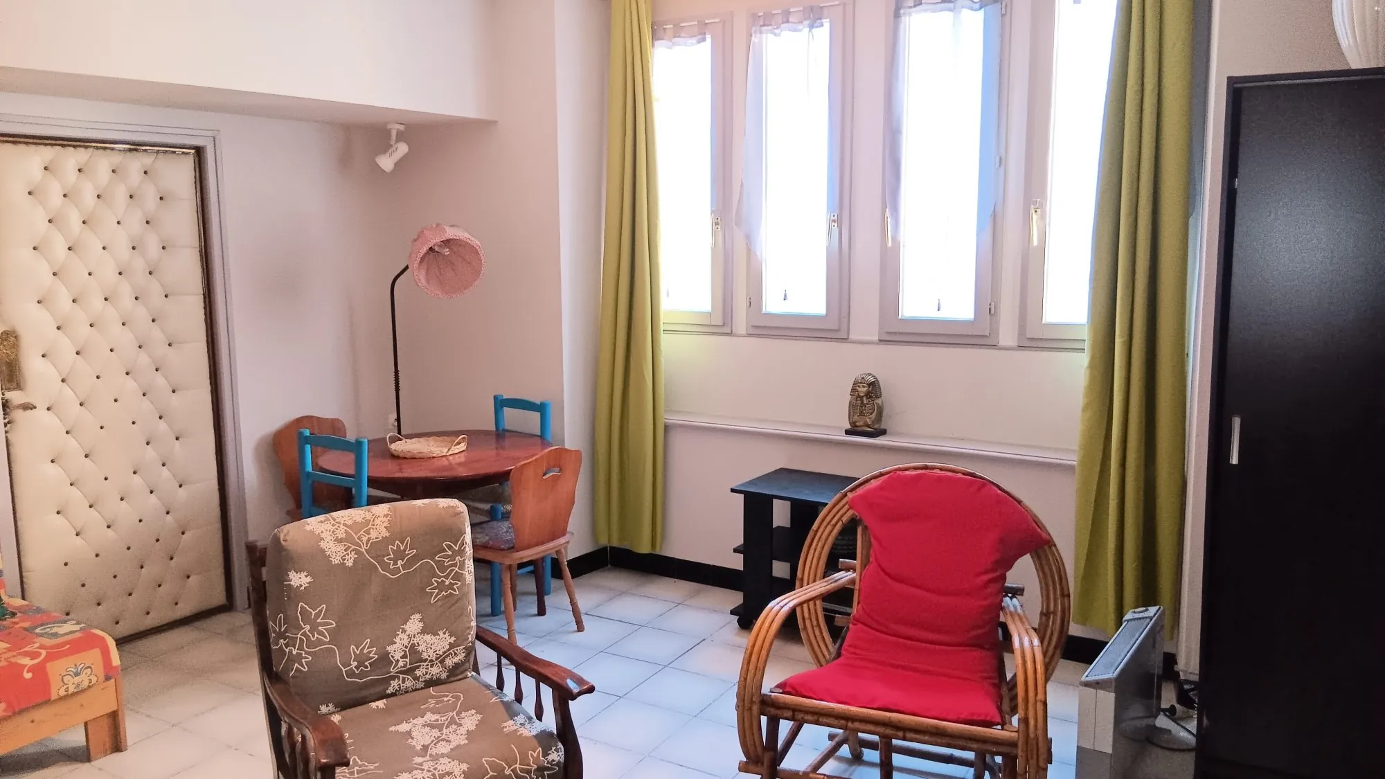 Appartement T2 à vendre à Saint-Béat-Lez avec vue montagne et proximité commerce 