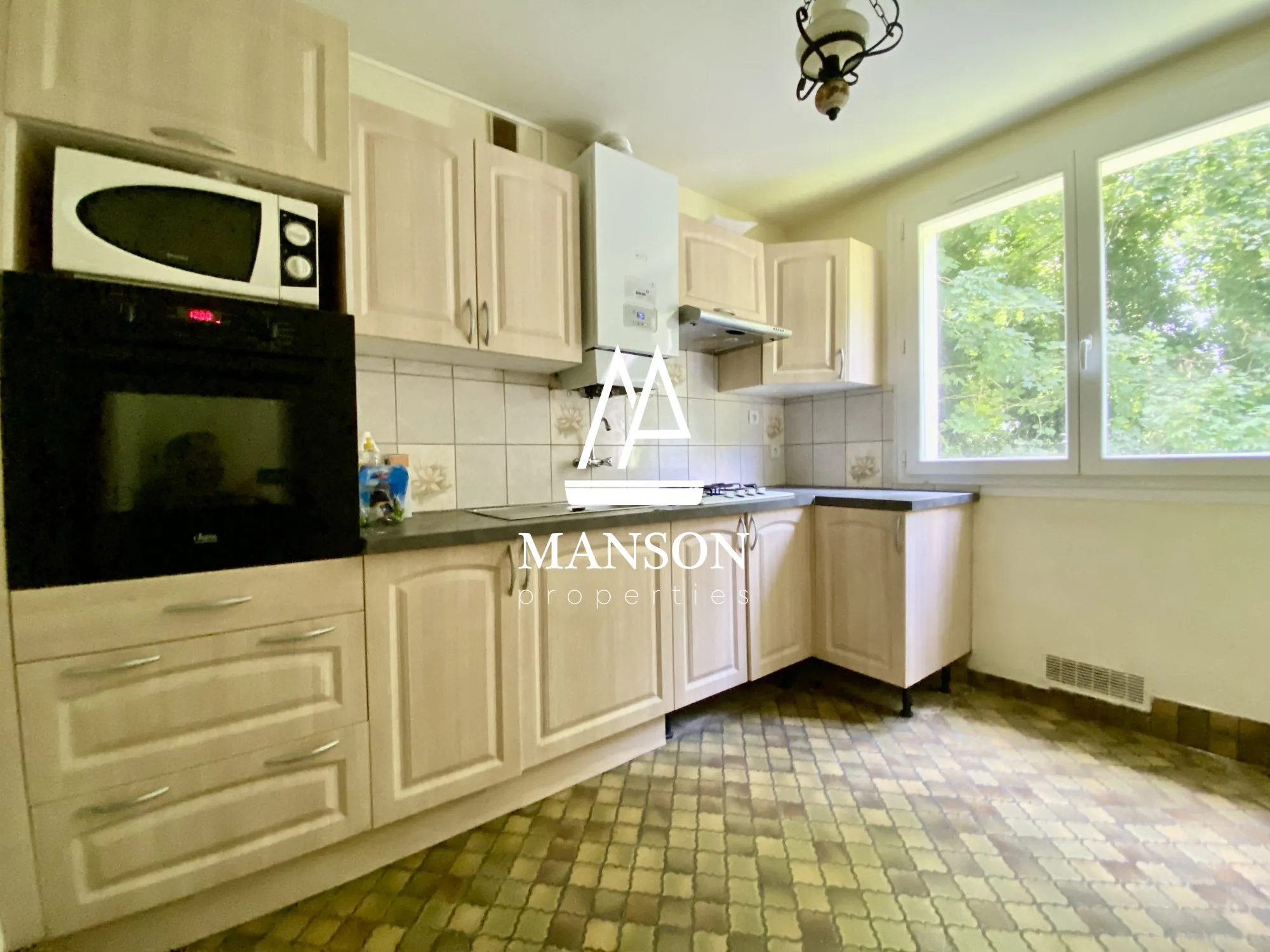 Appartement T4 lumineux avec balcon à Guingamp – Idéal famille ou premier achat 