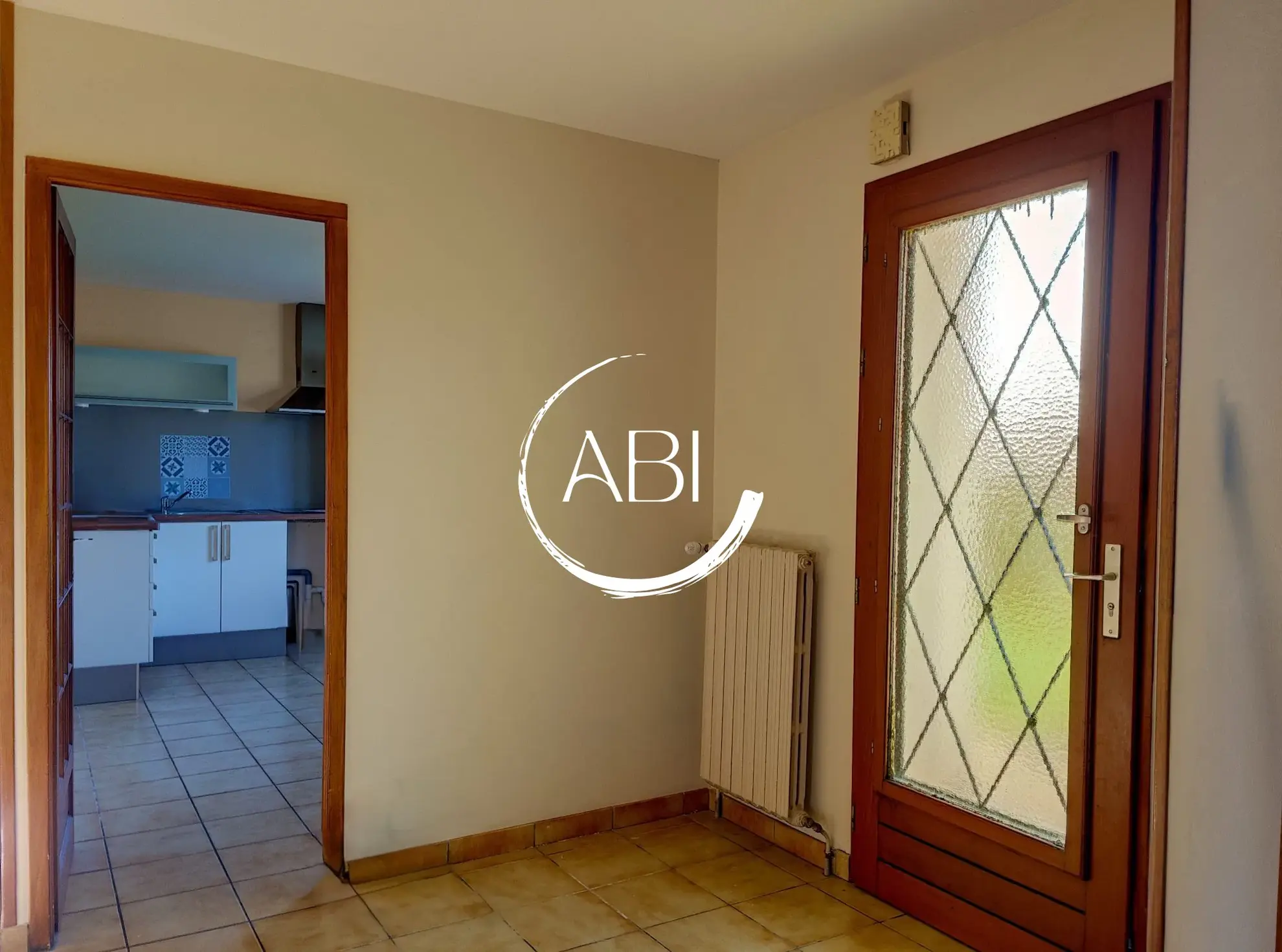 Maison de 115 m² avec 3 chambres et grand terrain à Joué du Bois 