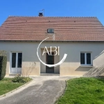 Maison de 115 m² avec 3 chambres et grand terrain à Joué du Bois