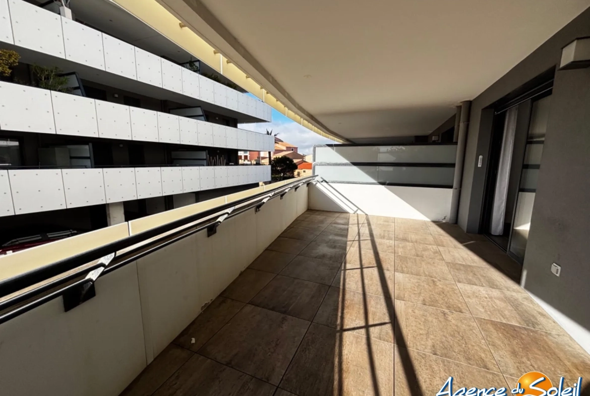 Bel appartement T2 en résidence de standing avec terrasse au Barcarès 