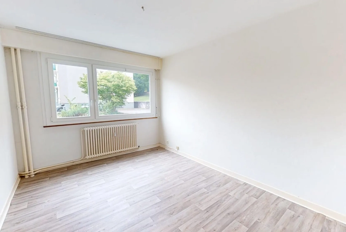 Appartement 4 pièces de 86,30 m² à vendre à Saint-Max avec stationnement 