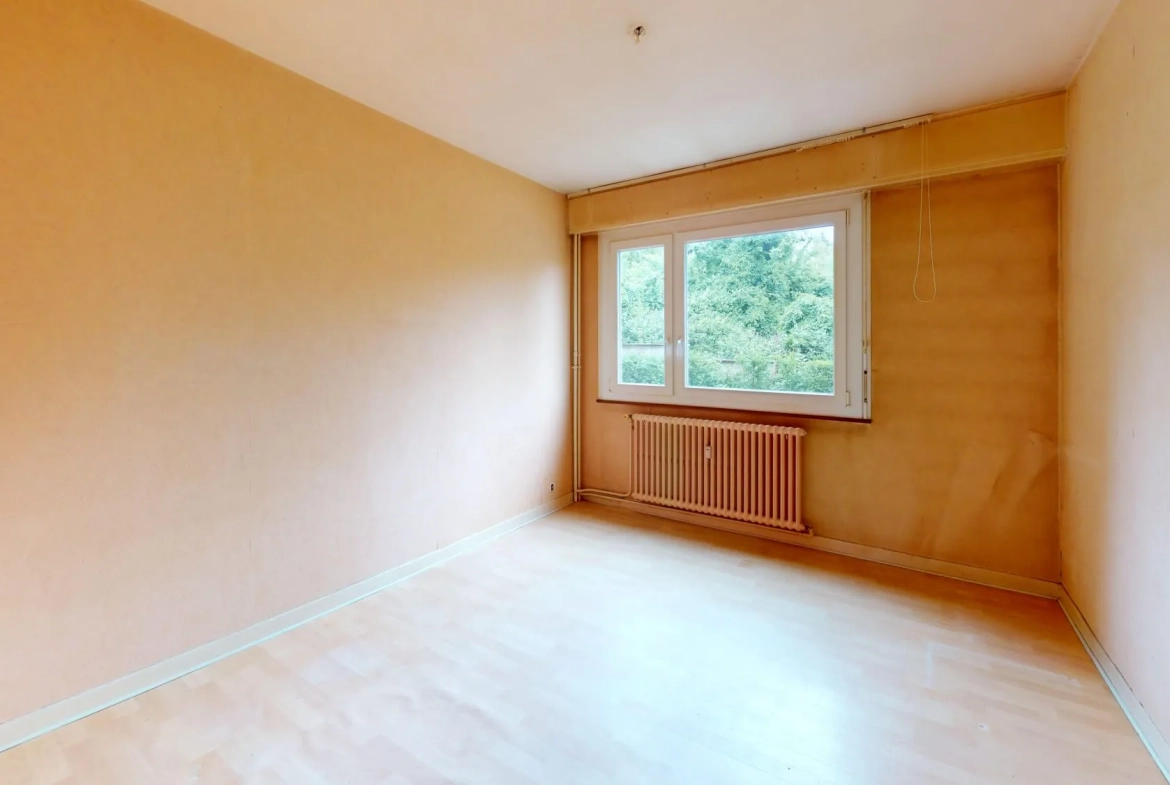 Appartement 4 pièces de 86,30 m² à vendre à Saint-Max avec stationnement 