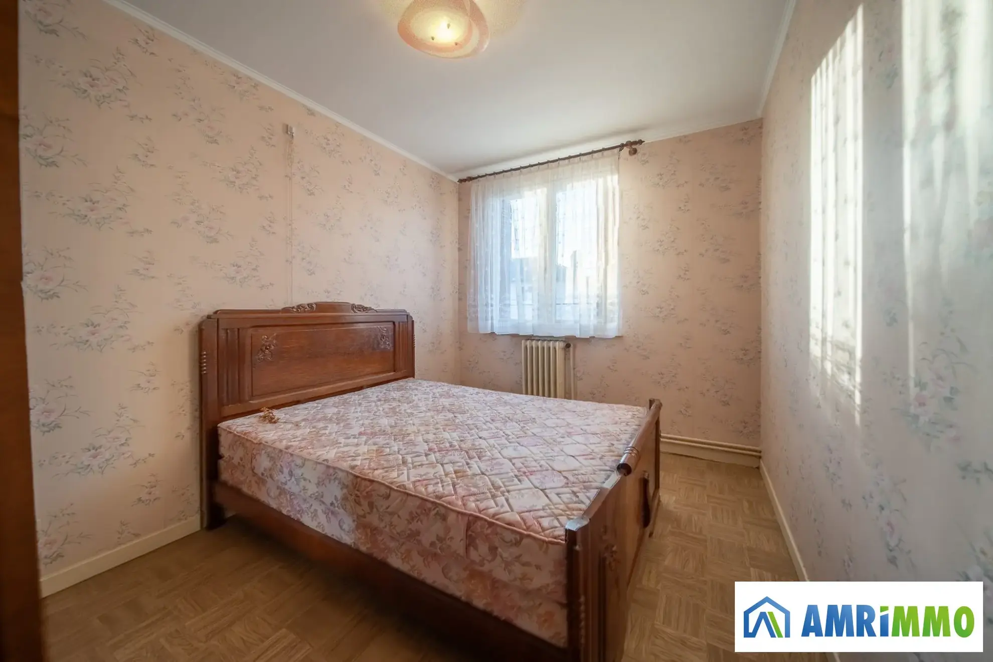 Maison à Villerupt avec grand jardin, 3 chambres, terrasse et stationnements 