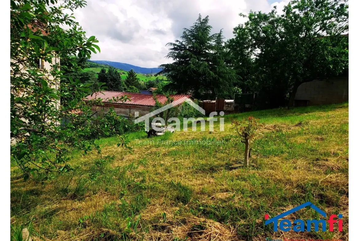 Terrain à vendre de 395 m² à Saint-Chamond avec vue exceptionnelle 