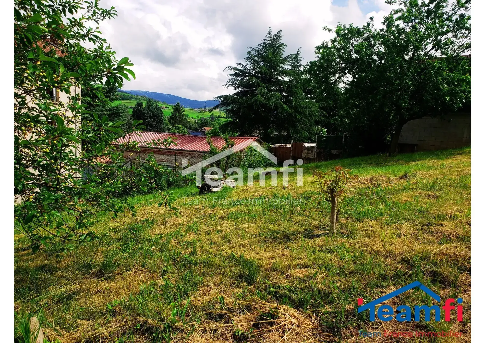 Terrain à vendre de 395 m² à Saint-Chamond avec vue exceptionnelle 