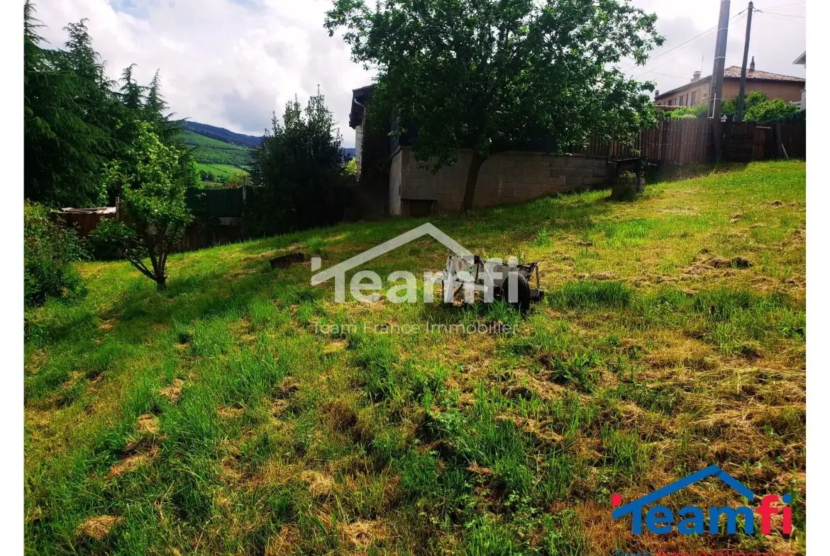 Terrain à vendre de 395 m² à Saint-Chamond avec vue exceptionnelle 