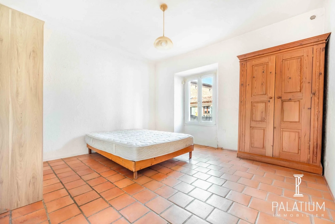 Achat appartement à Gréoux-les-Bains – 31,40 m², 1 chambre, prix attractif 