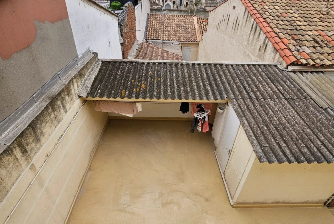 Appartement T5 lumineux avec vue sur parc à Narbonne 