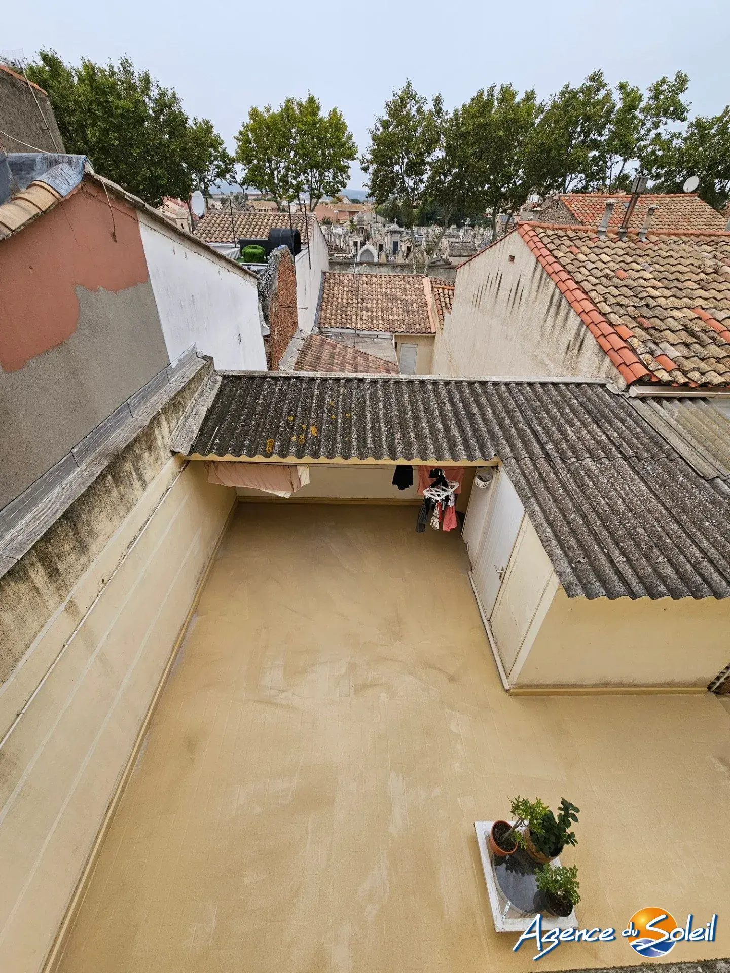 Appartement T5 lumineux avec vue sur parc à Narbonne 