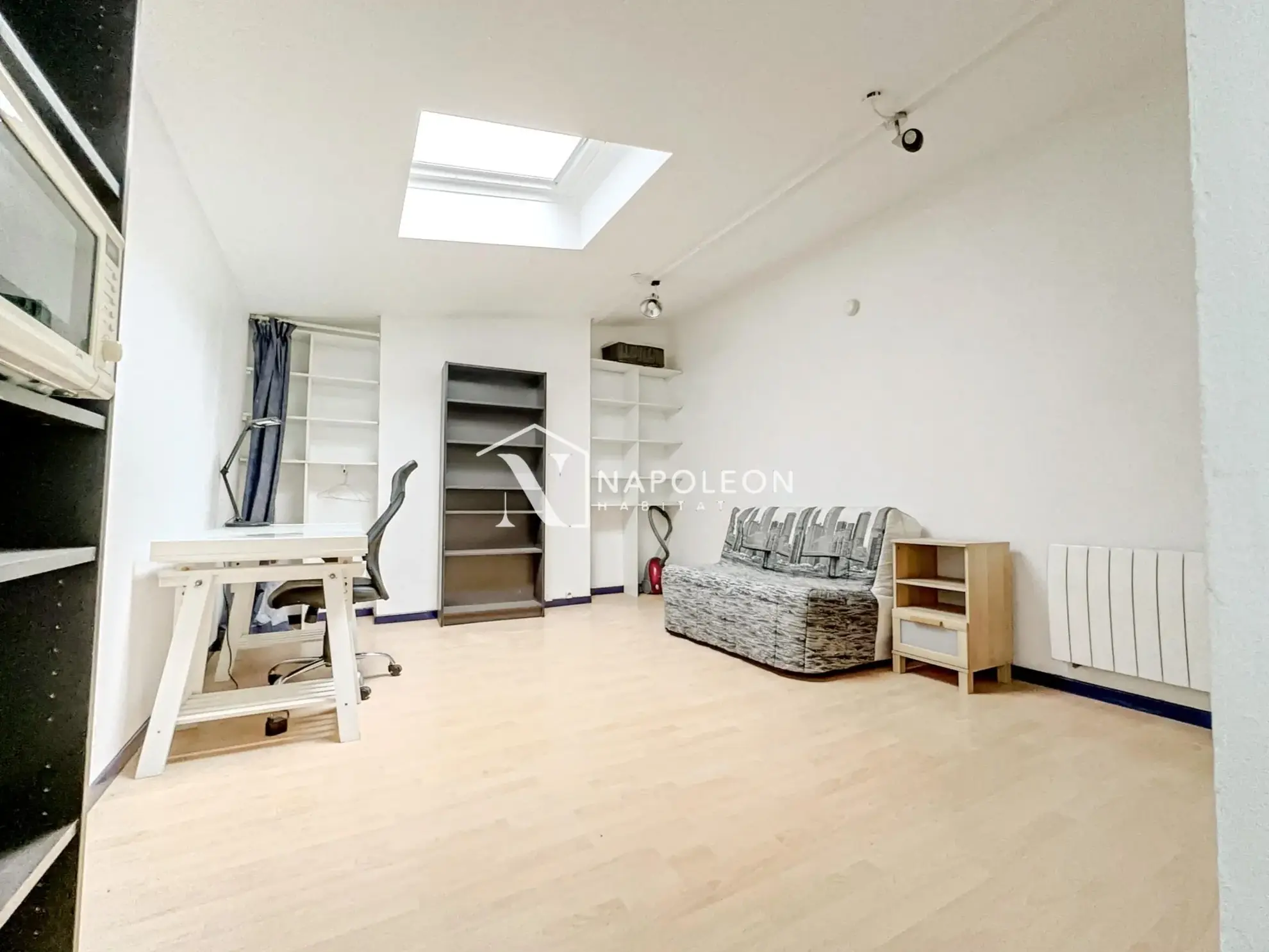 Appartement 3 pièces à Falaise en centre-ville avec cave et chauffage électrique 