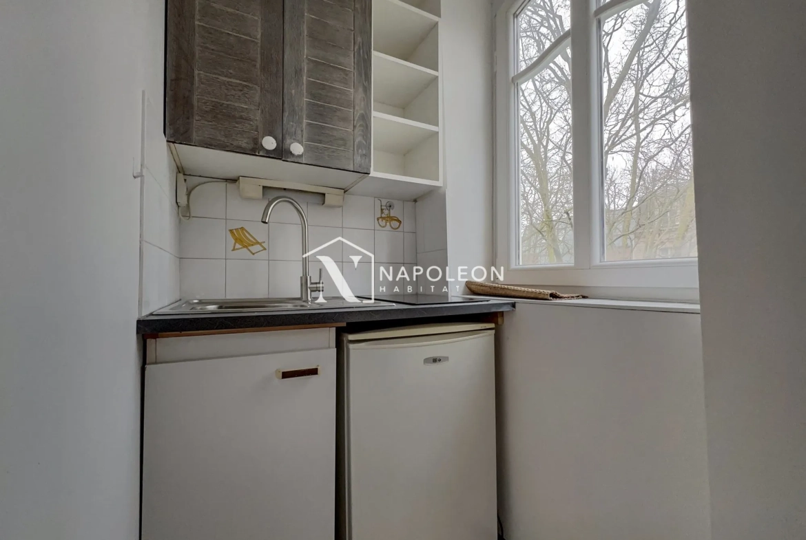 Appartement 3 pièces à Falaise en centre-ville avec cave et chauffage électrique 