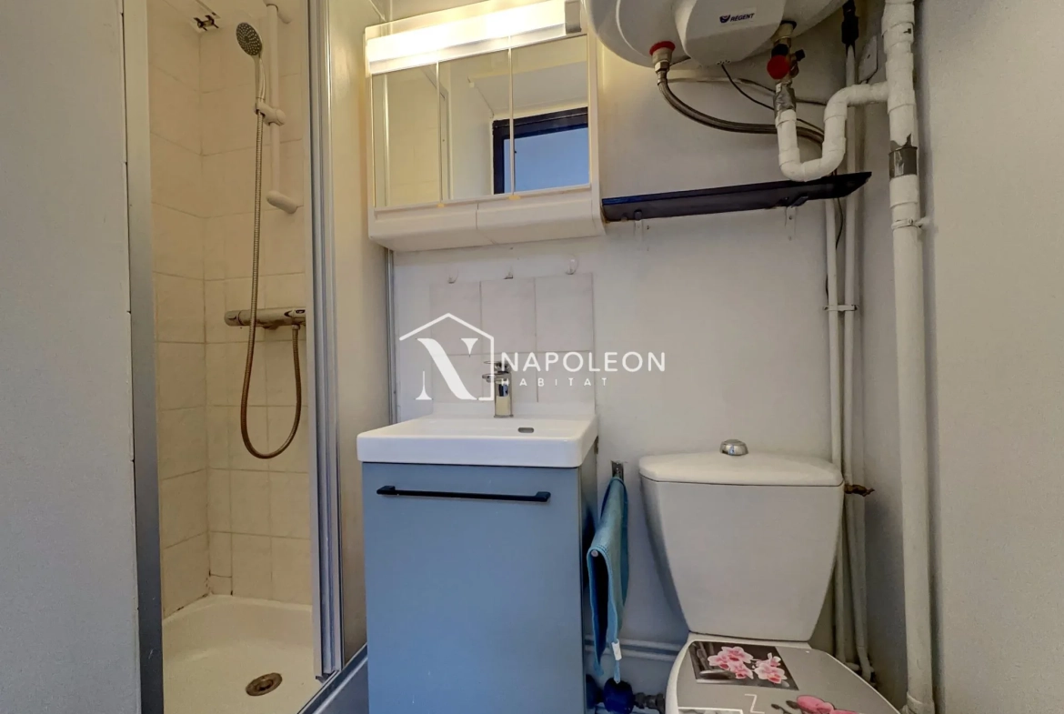 Appartement 3 pièces à Falaise en centre-ville avec cave et chauffage électrique 