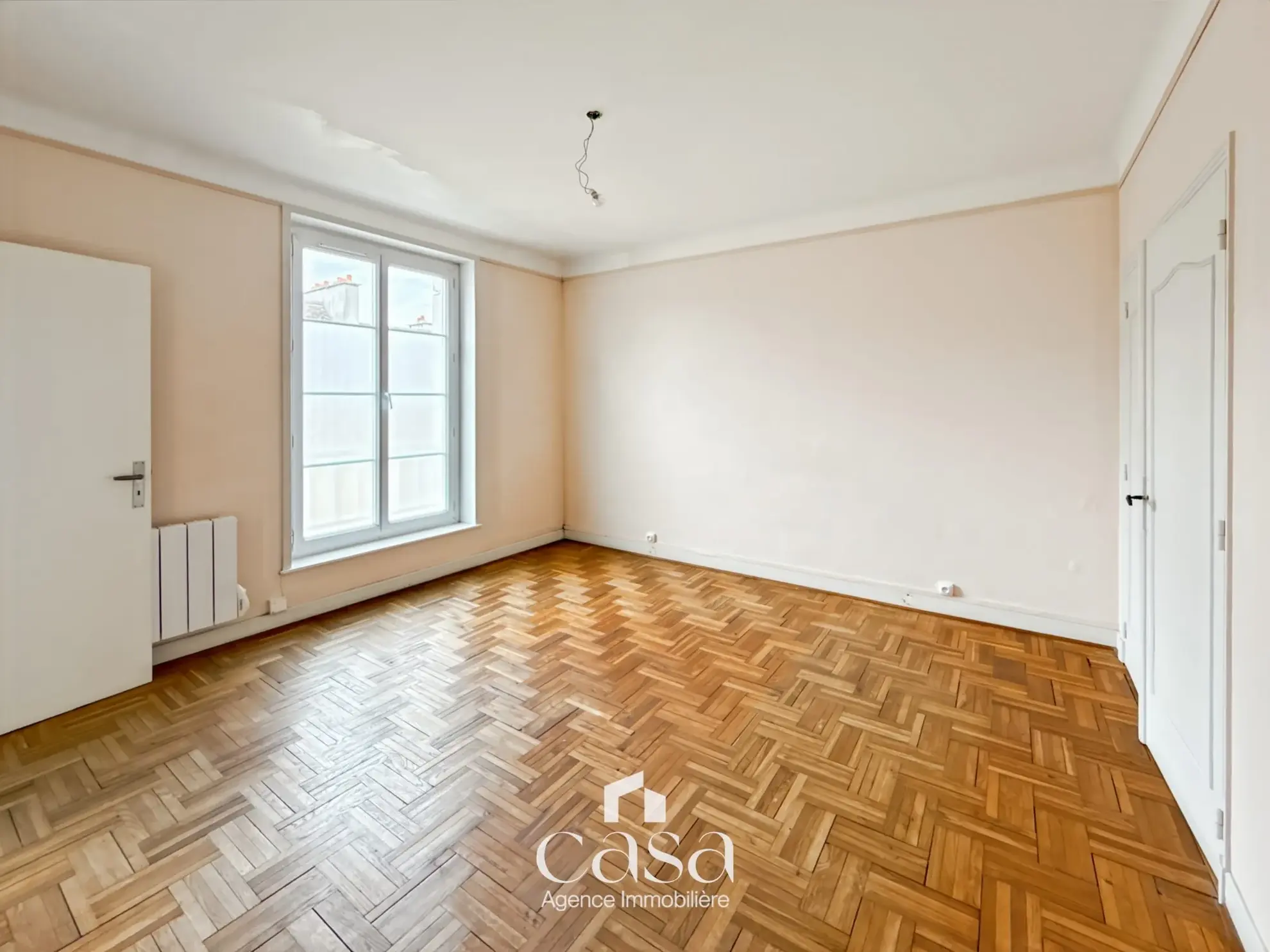 Appartement 3 pièces à Falaise en centre-ville avec cave et chauffage électrique 