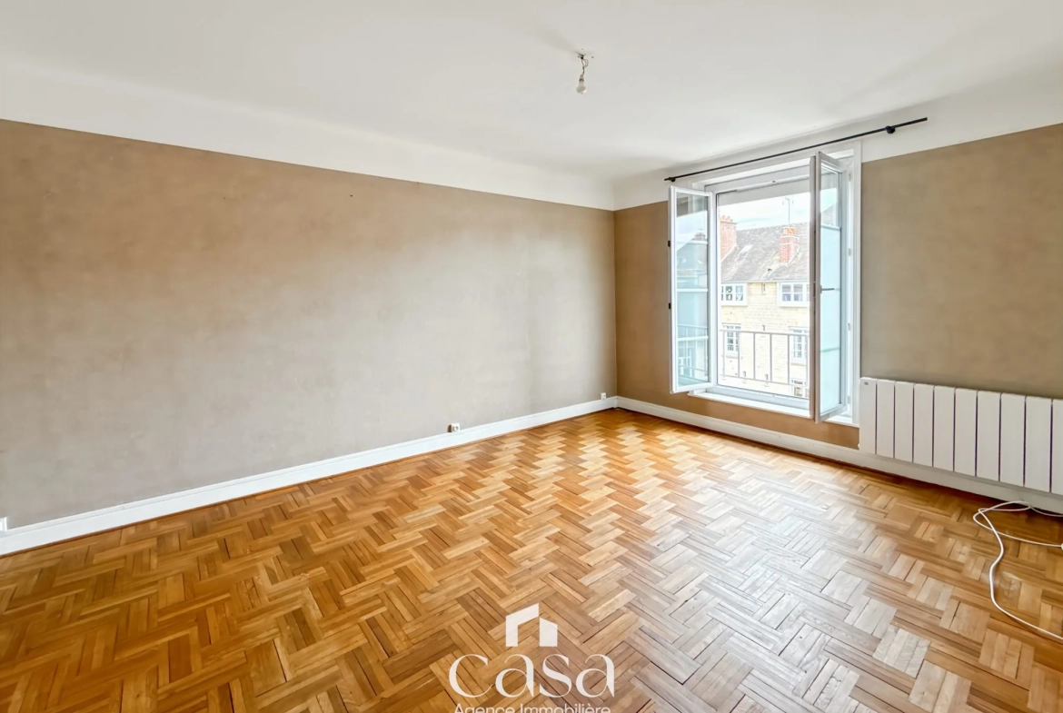 Appartement 3 pièces à Falaise en centre-ville avec cave et chauffage électrique 