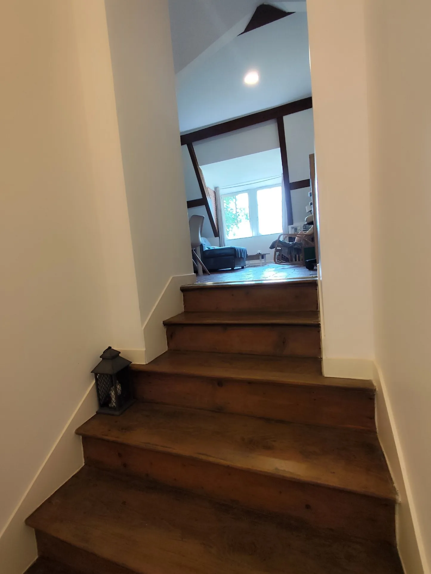 Investissez dans un appartement de standing loué à Chazey-Bons, rentabilité 5,8 % 