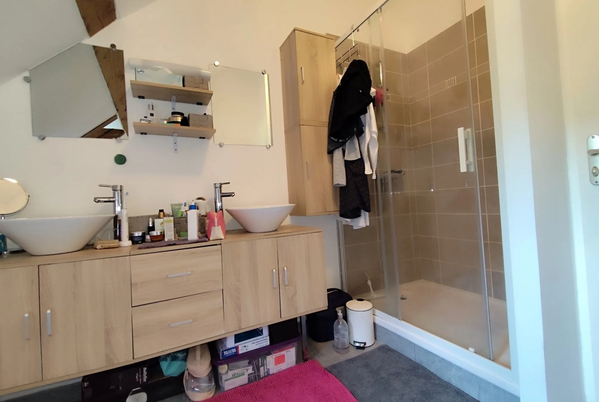 Investissez dans un appartement de standing loué à Chazey-Bons, rentabilité 5,8 % 