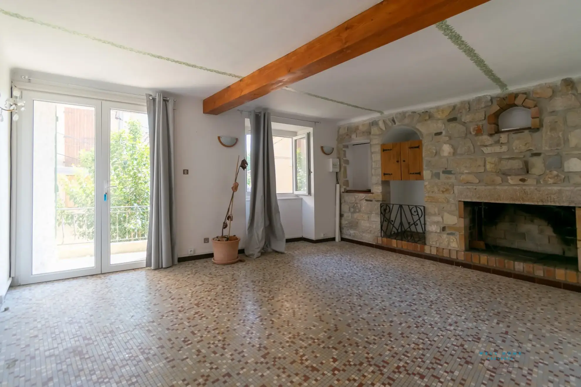 Charmante maison de village de 70 m² à Puimoisson en Provence 
