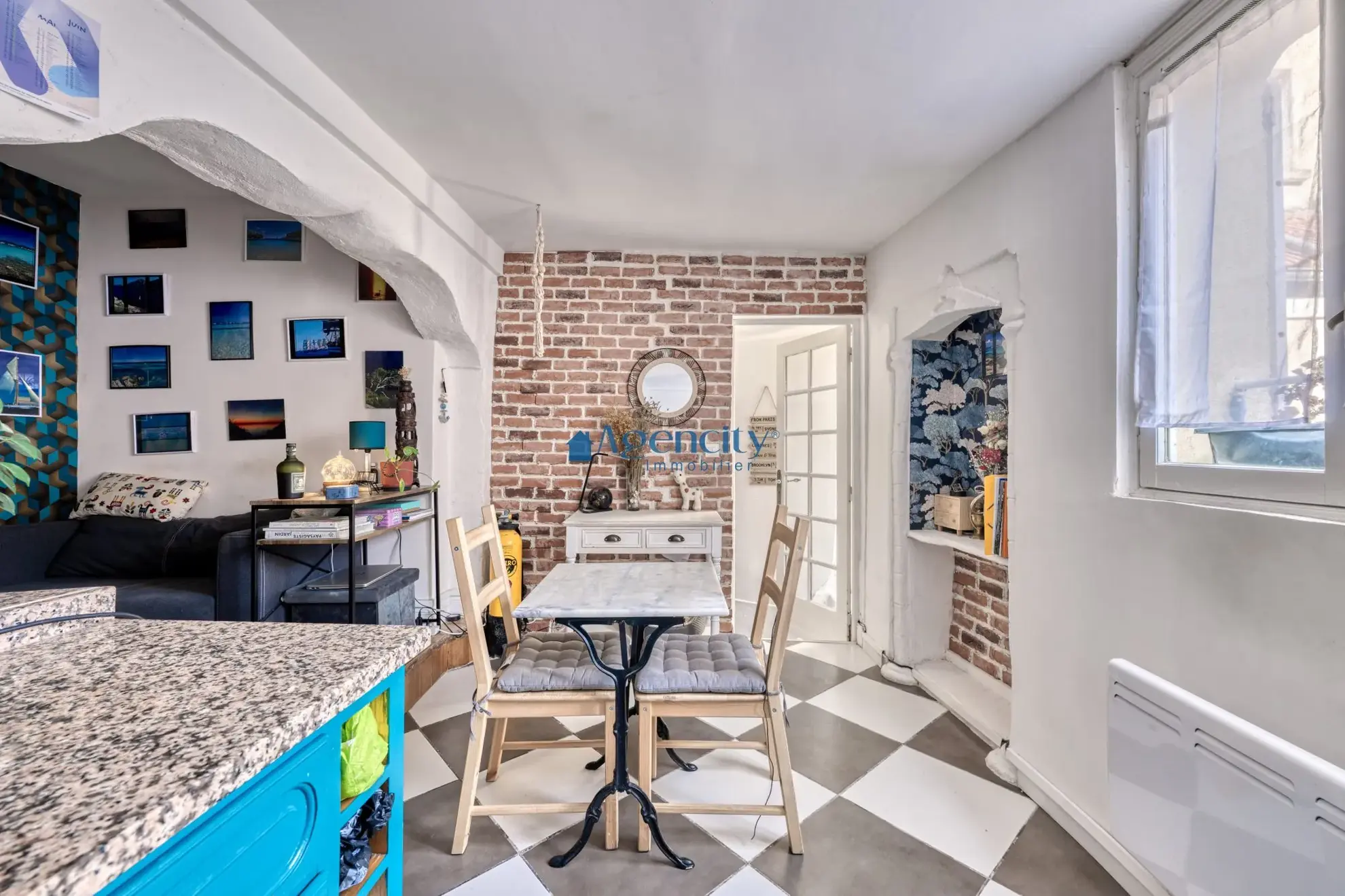 Charmant appartement 2 pièces atypique à Noisy-le-Grand avec parking 