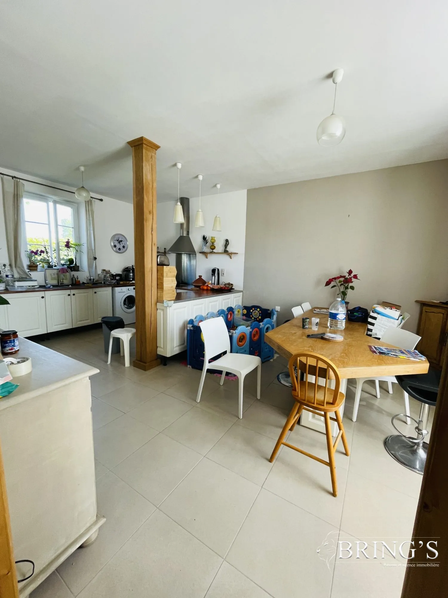 Belle maison ancienne rénovée de 144 m² avec terrasse et jardin à Villeneuve-en-Perseigne 