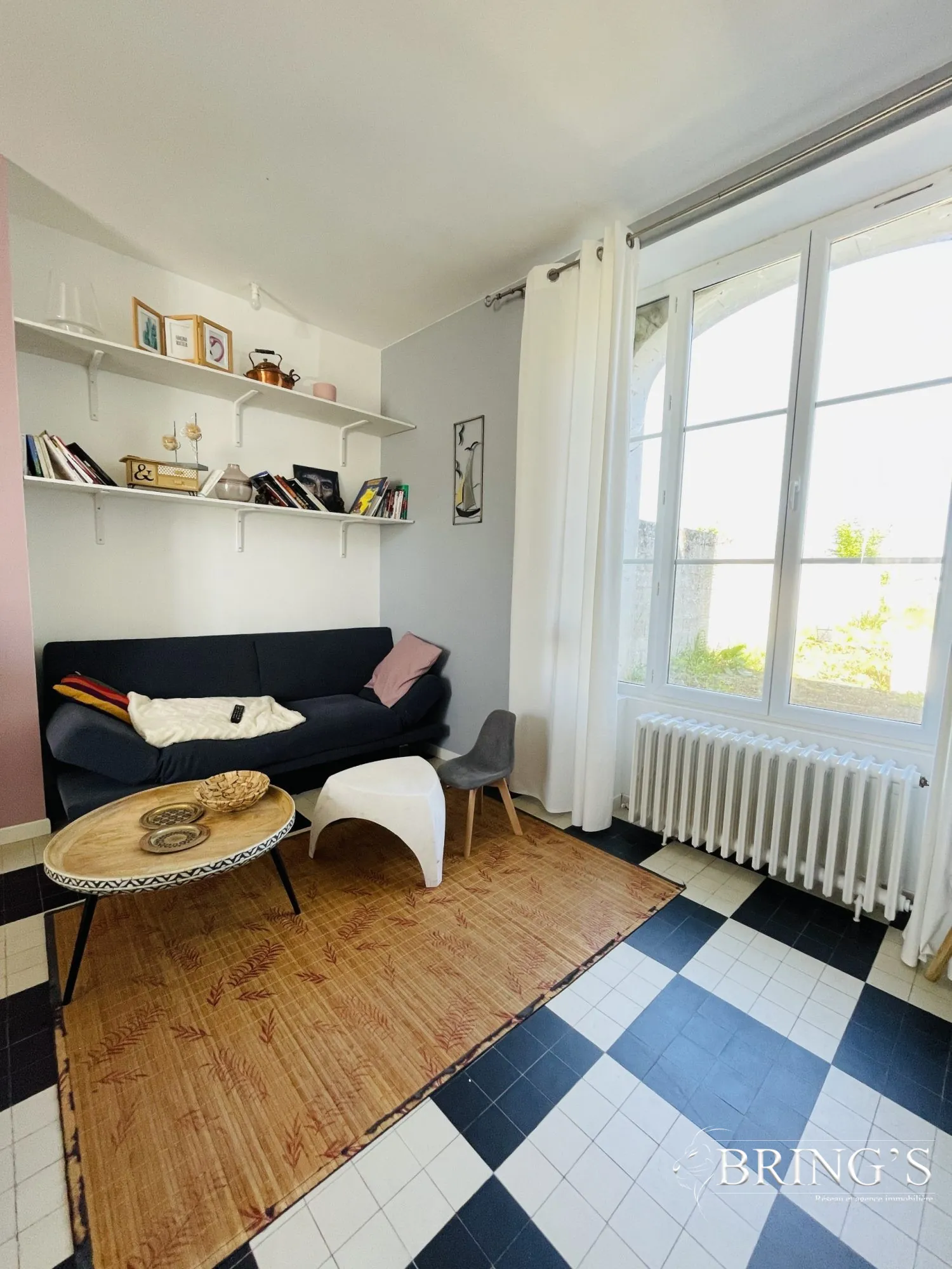 Belle maison ancienne rénovée de 144 m² avec terrasse et jardin à Villeneuve-en-Perseigne 