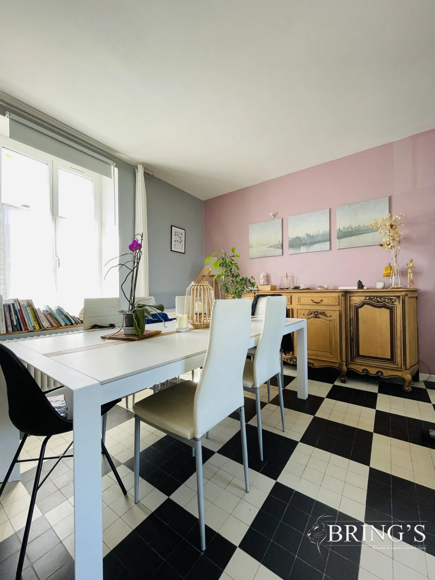Belle maison ancienne rénovée de 144 m² avec terrasse et jardin à Villeneuve-en-Perseigne 
