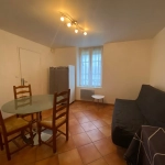 Studio meublé à vendre à Bayonne - Emplacement idéal et proximité commodités