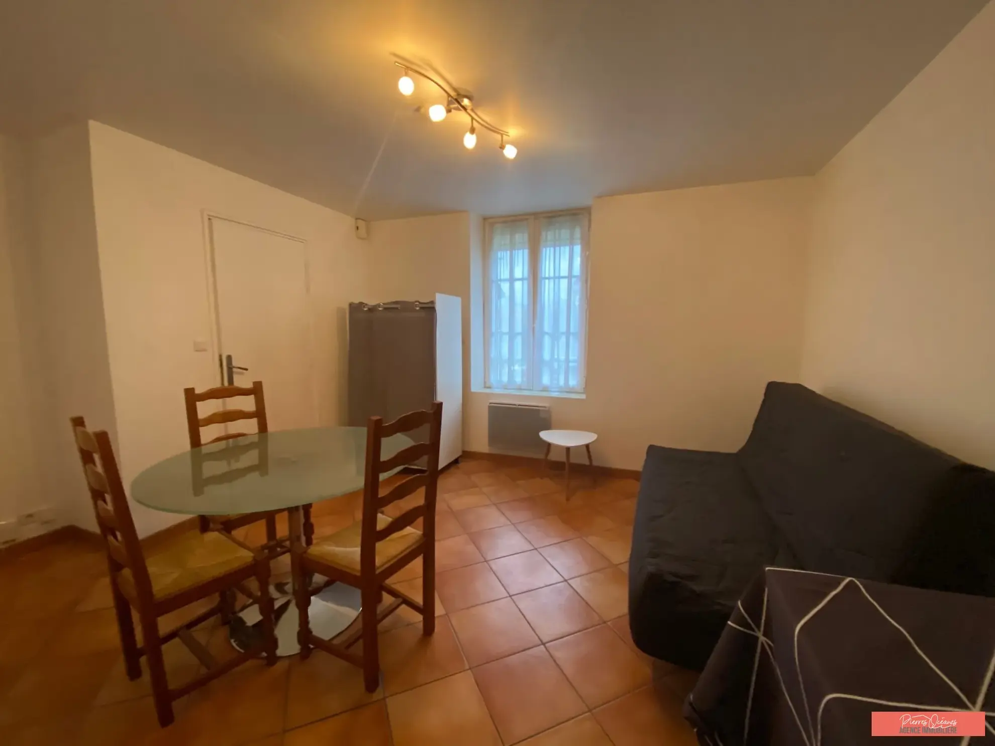 Studio meublé à vendre à Bayonne - Emplacement idéal et proximité commodités 