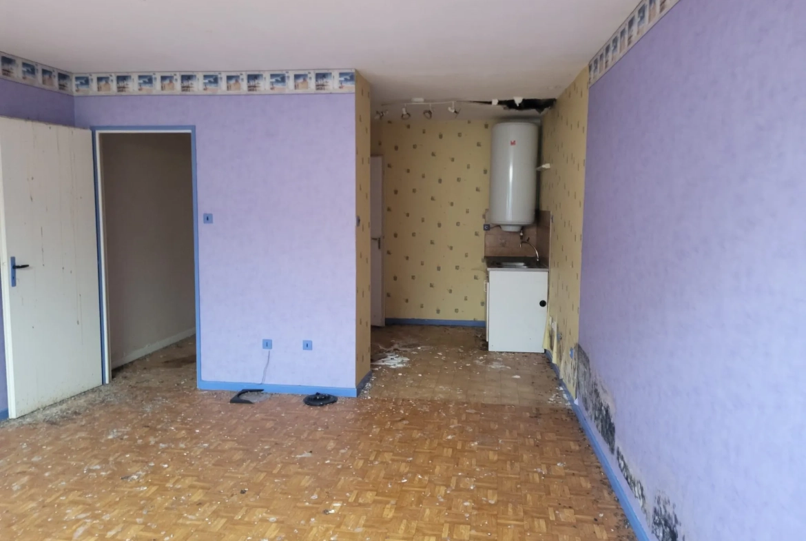Appartement T2 à rénover de 51,19 m² à Briey, idéal première acquisition ou investissement locatif 