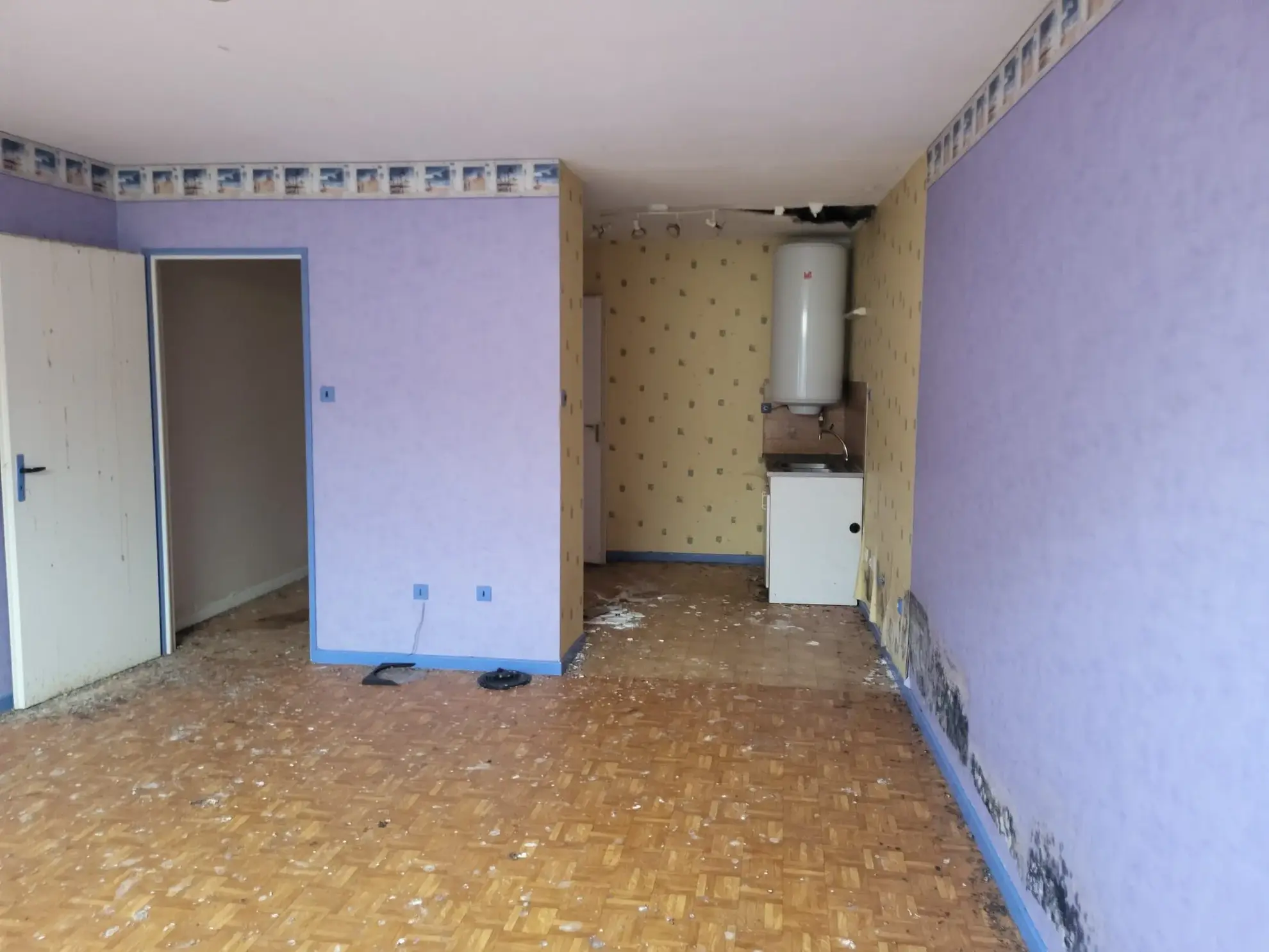 Appartement T2 à rénover de 51,19 m² à Briey, idéal première acquisition ou investissement locatif 