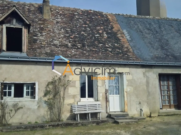 Maison à rénover de 100 m² avec grenier aménageable à Cinq mars la Pile
