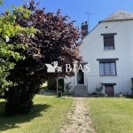 Maison à vendre au Trait avec jardin, garage et potentiel de rénovation