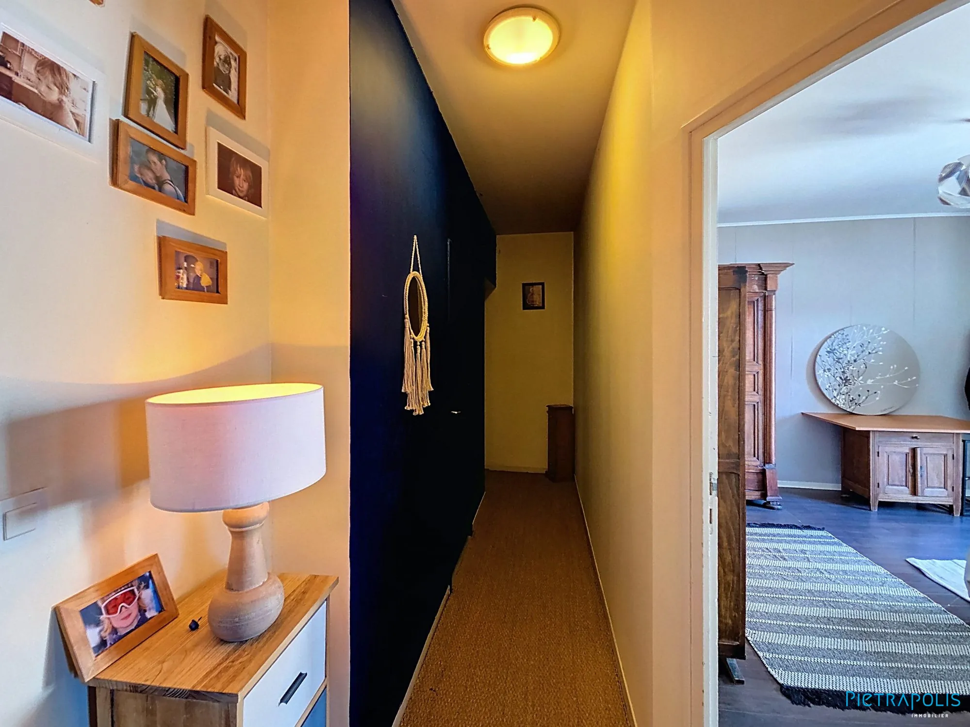 Appartement Traversant 4 Pièces à Chalon-sur-Saône - Spacieux et Lumineux 