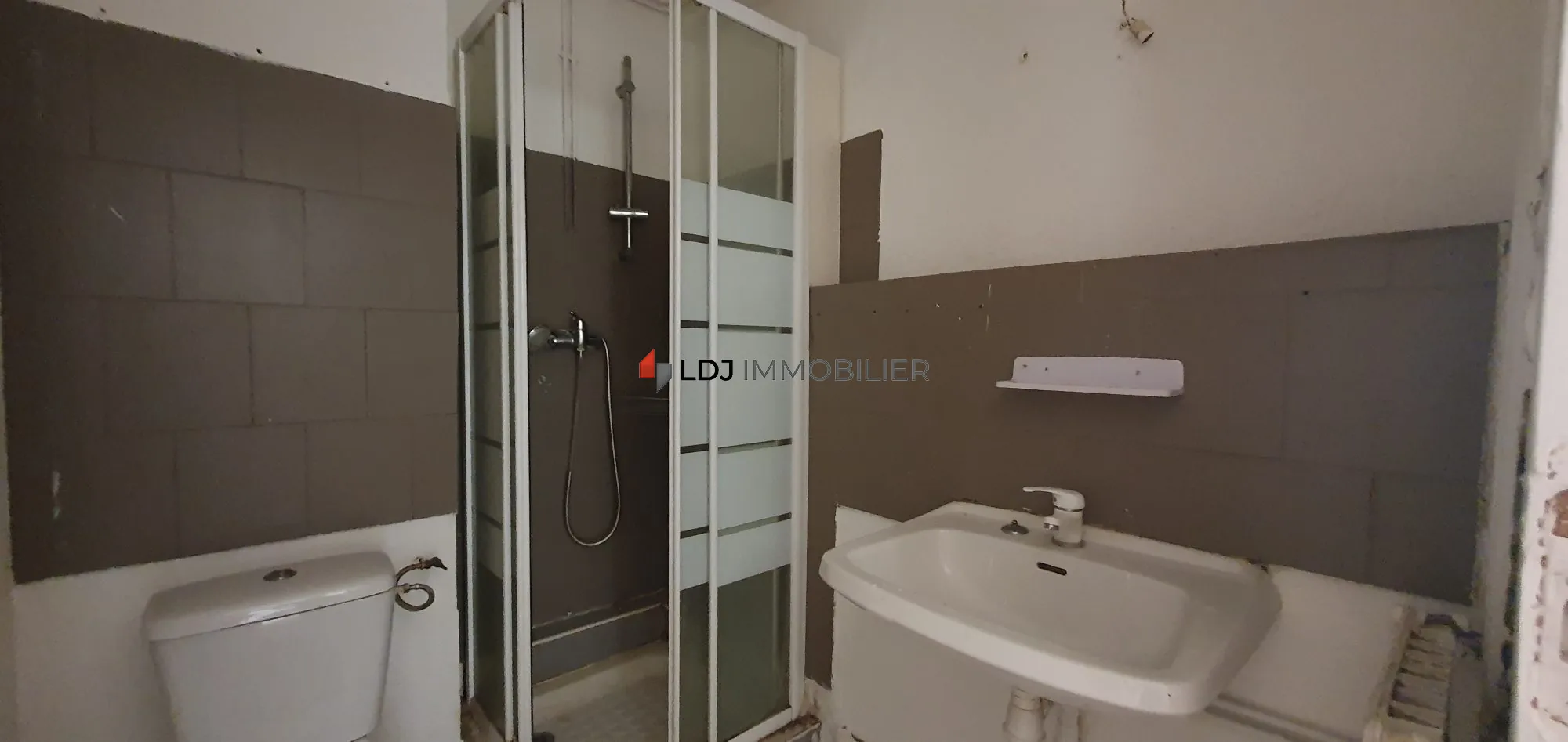 Investissement immobilier à Perpignan - Immeuble avec plusieurs appartements loués 