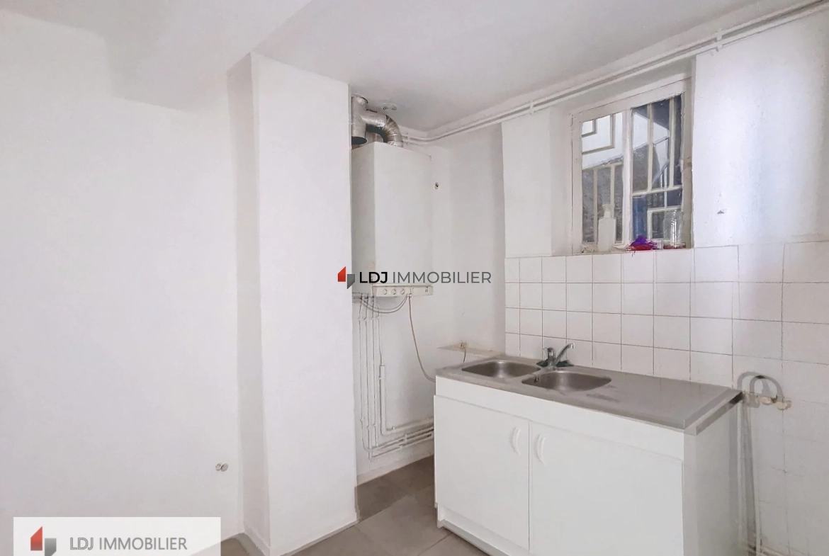 Investissement immobilier à Perpignan - Immeuble avec plusieurs appartements loués 