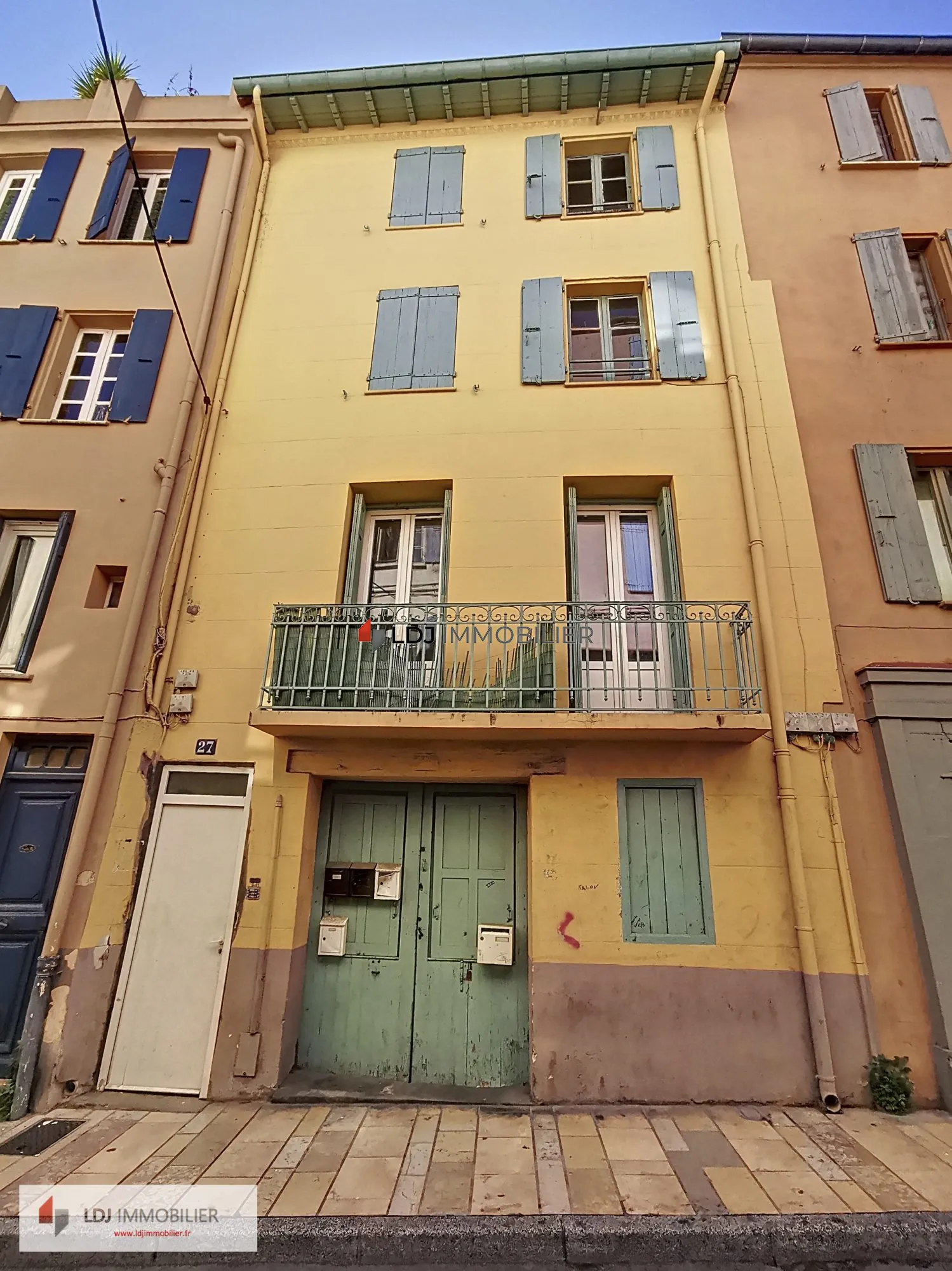 Investissement immobilier à Perpignan - Immeuble avec plusieurs appartements loués 
