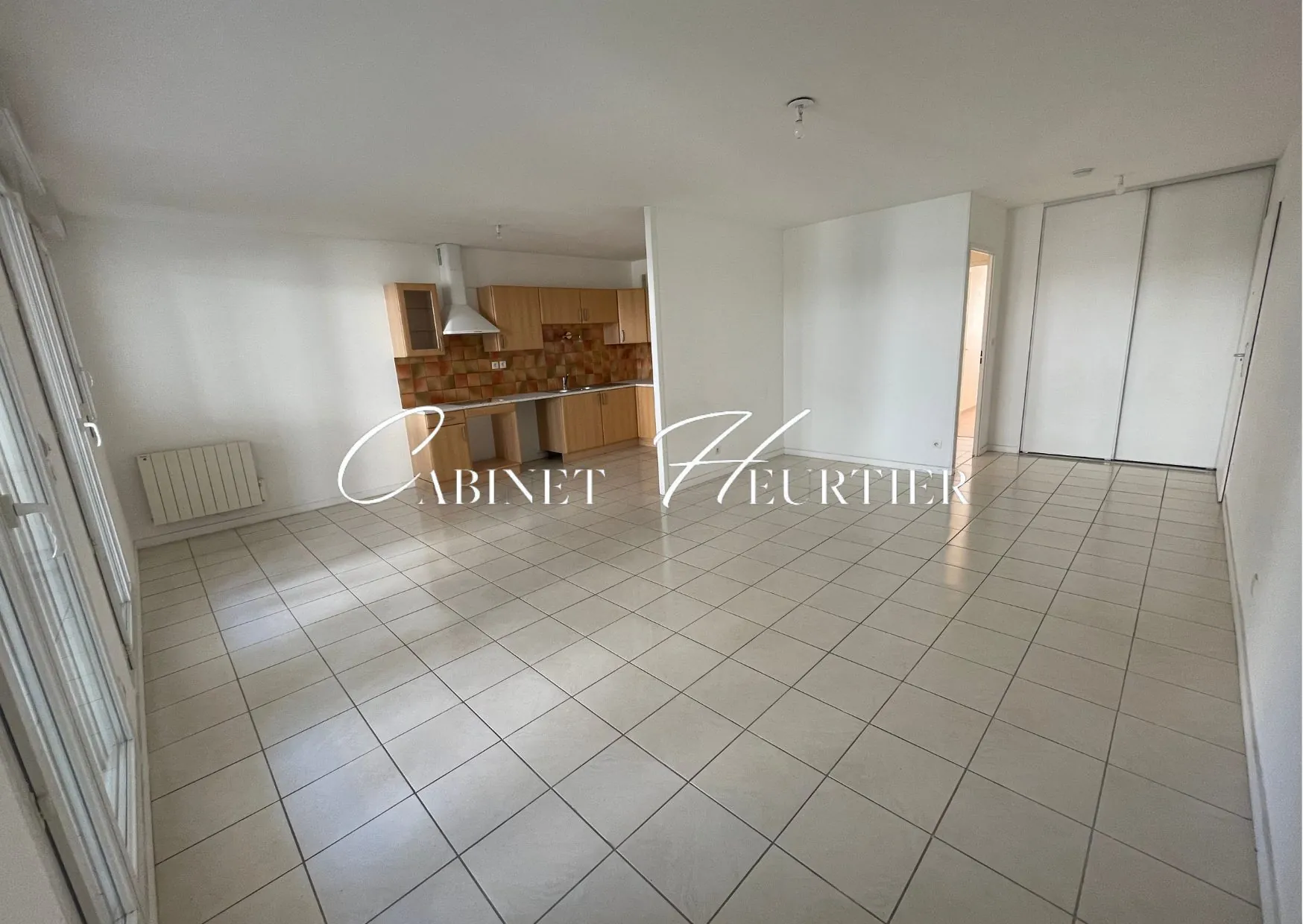 Appartement T3 de 68,31 m² à Échirolles avec balcon et parking 