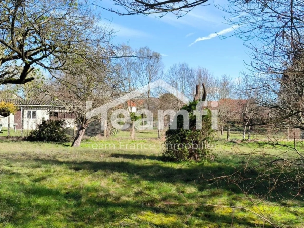 Terrain constructible à vendre à Saint-Jean-de-Braye avec emplacement idéal