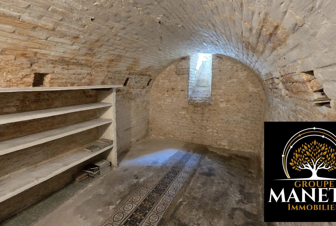 Longère à rénover à Vitry en Artois – Maison de plain-pied avec jardin et garage 