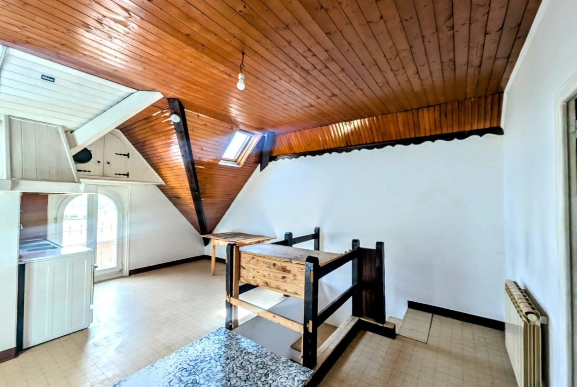 T2 dernier étage 89 500 Appartements à vendre à Taninges – Opportunités d'investissement locatif 