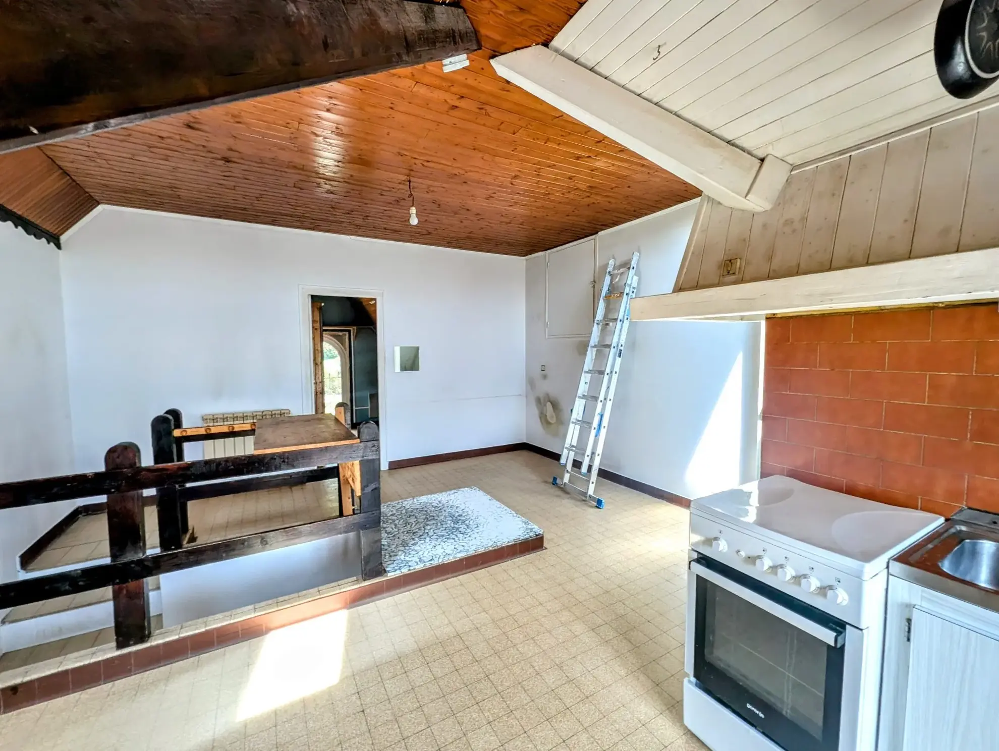 T2 dernier étage 89 500 Appartements à vendre à Taninges – Opportunités d'investissement locatif 