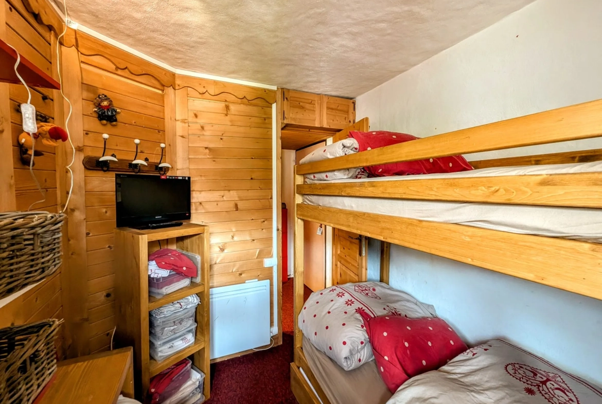 Studio lumineux de 26 m² à vendre au centre des Carroz d'Arâches 