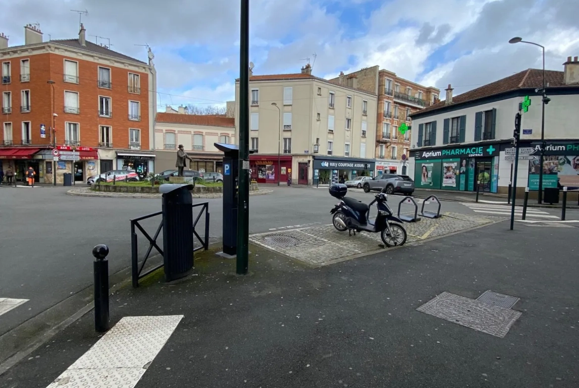 Appartement 2 pièces rénové avec cave à Alfortville secteur Mairie 