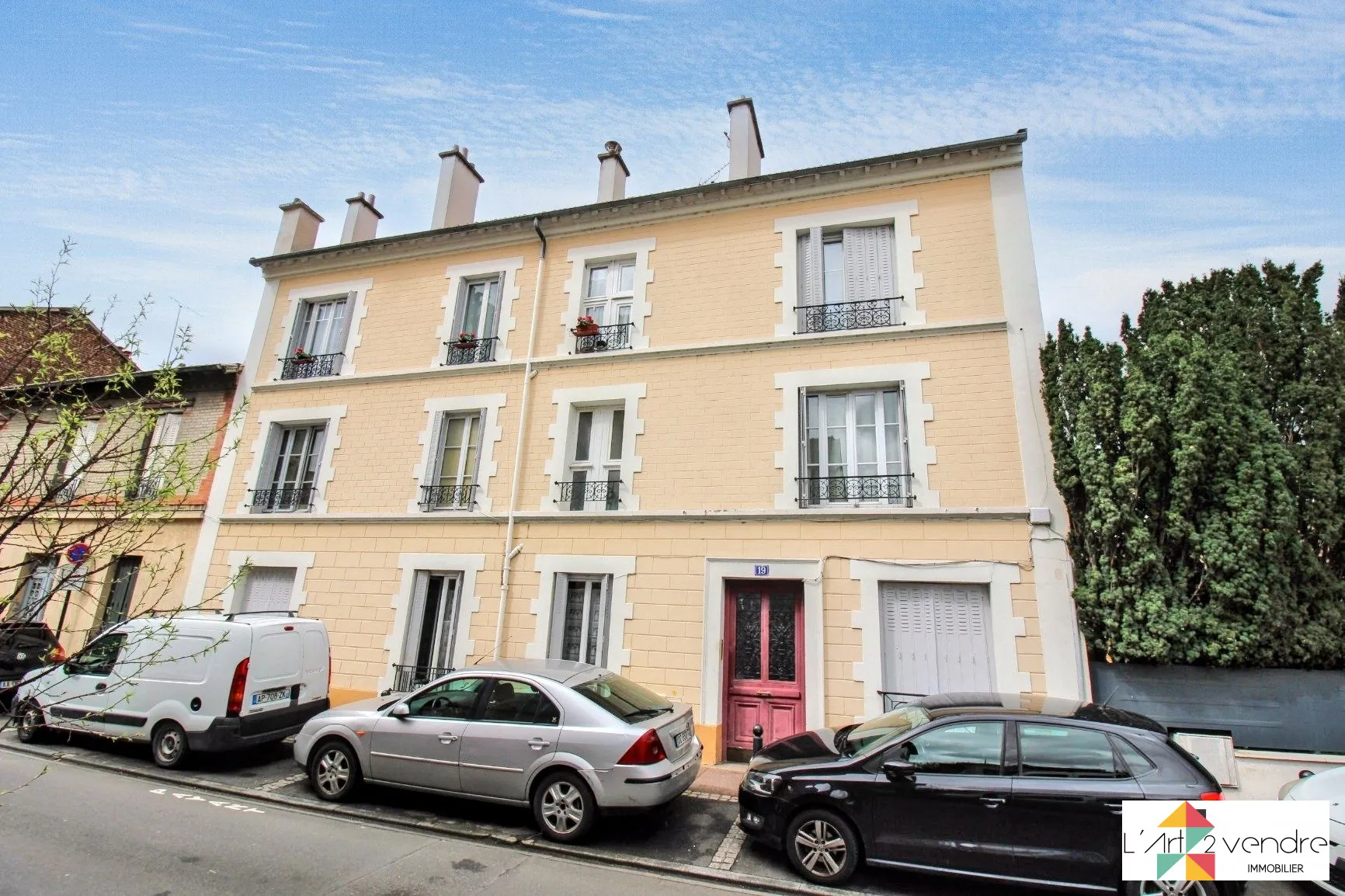 Appartement 2 pièces rénové avec cave à Alfortville secteur Mairie 