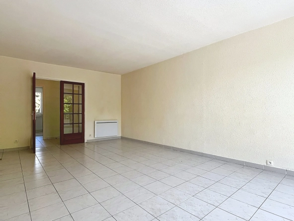Bel appartement traversant de 68m² proche de la mer à La Rochelle