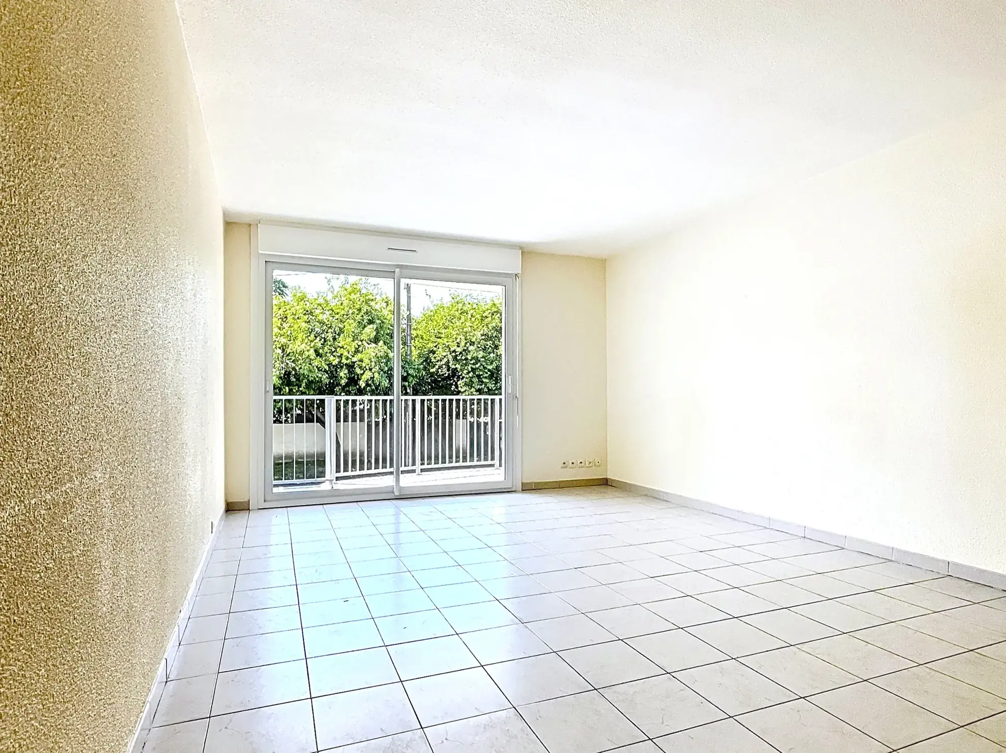 Bel appartement traversant de 68m² proche de la mer à La Rochelle 
